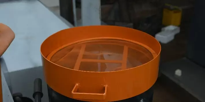 Sand Blasting Machine